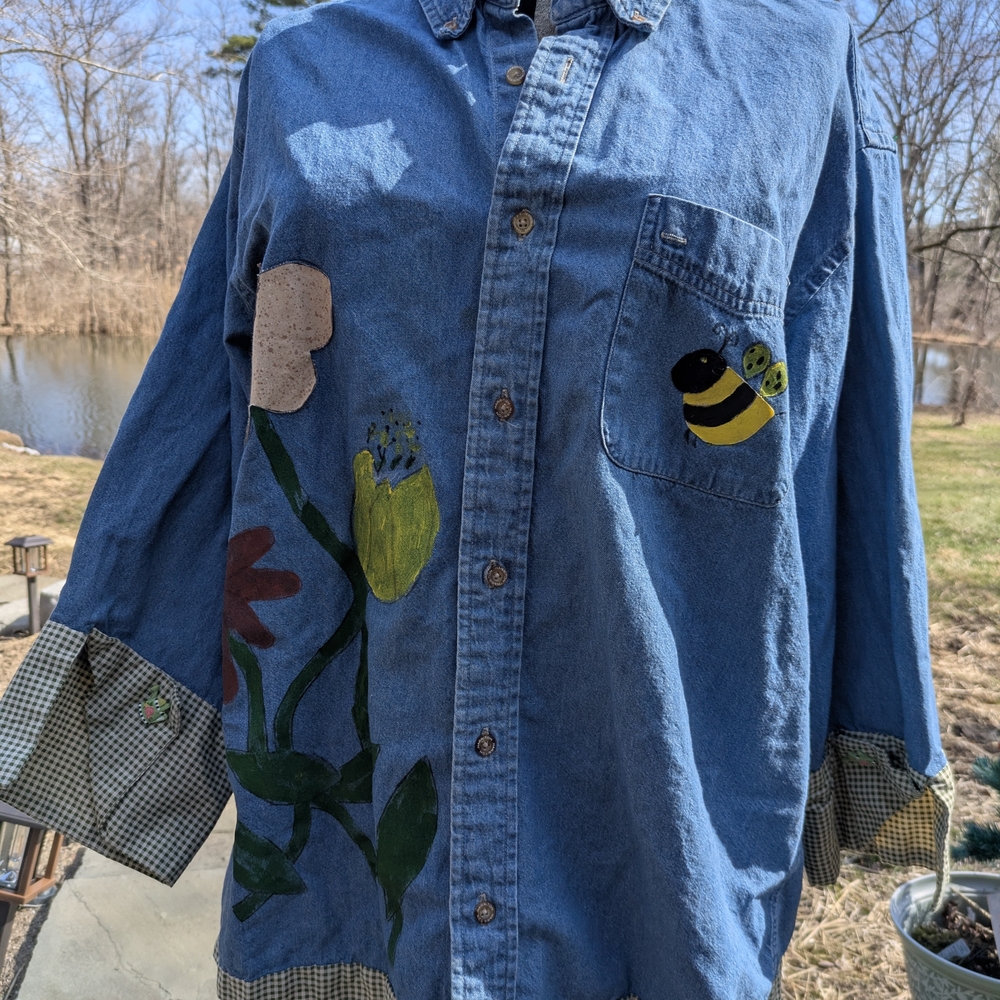Hand-Painted Denim Chore Button-Up Shirt Cottagecore Bee Floral Garden Motif Lg